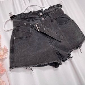 New Zoe Black Belted Paperbag jean shorts sz 27 / 3